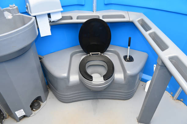Portable Toilet Options We Offer in Bohemia, NY